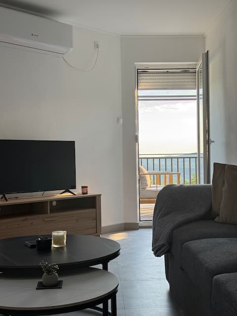 Top Airbnb: A&A apartment 2 in Škaljari