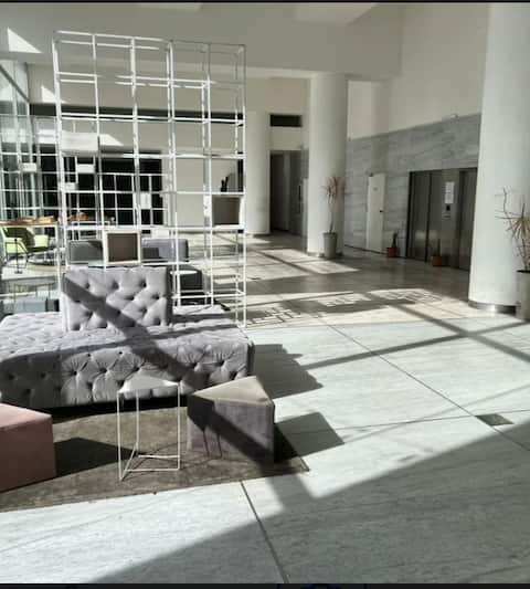 Popular Airbnb listing: Premium studio apartment, amenities in Dock Sud