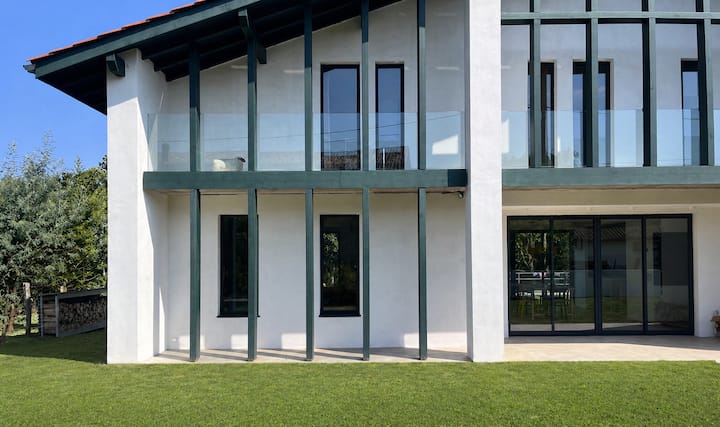 Maison Moderne Entre Mer Et Montagne - Pays Basque - Bidart
