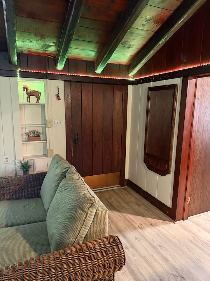 Birch Cabin - Thurmont, Md - Twin Lakes, Frederick