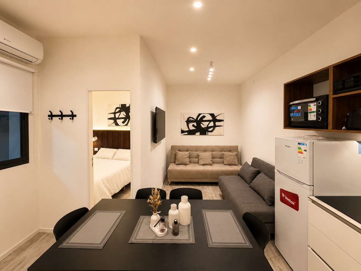 Cama doble y 2 sillones cama