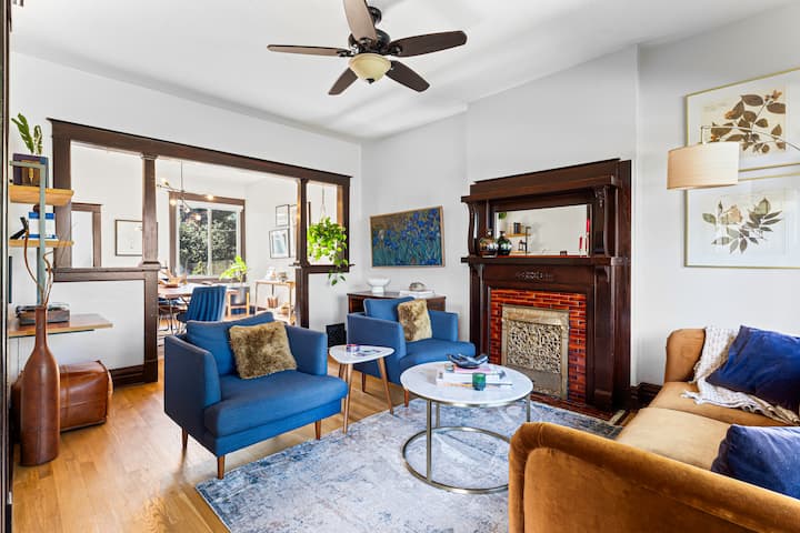 Stylish Rino Retreat W/ Private Hot Tub | 2br/2ba - Denver, CO
