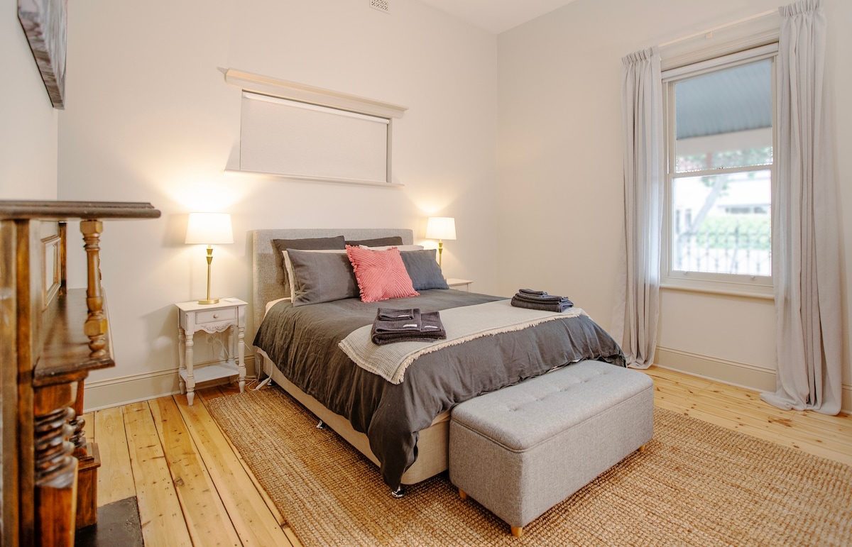 The Old Saddler's Bed and Breakfast