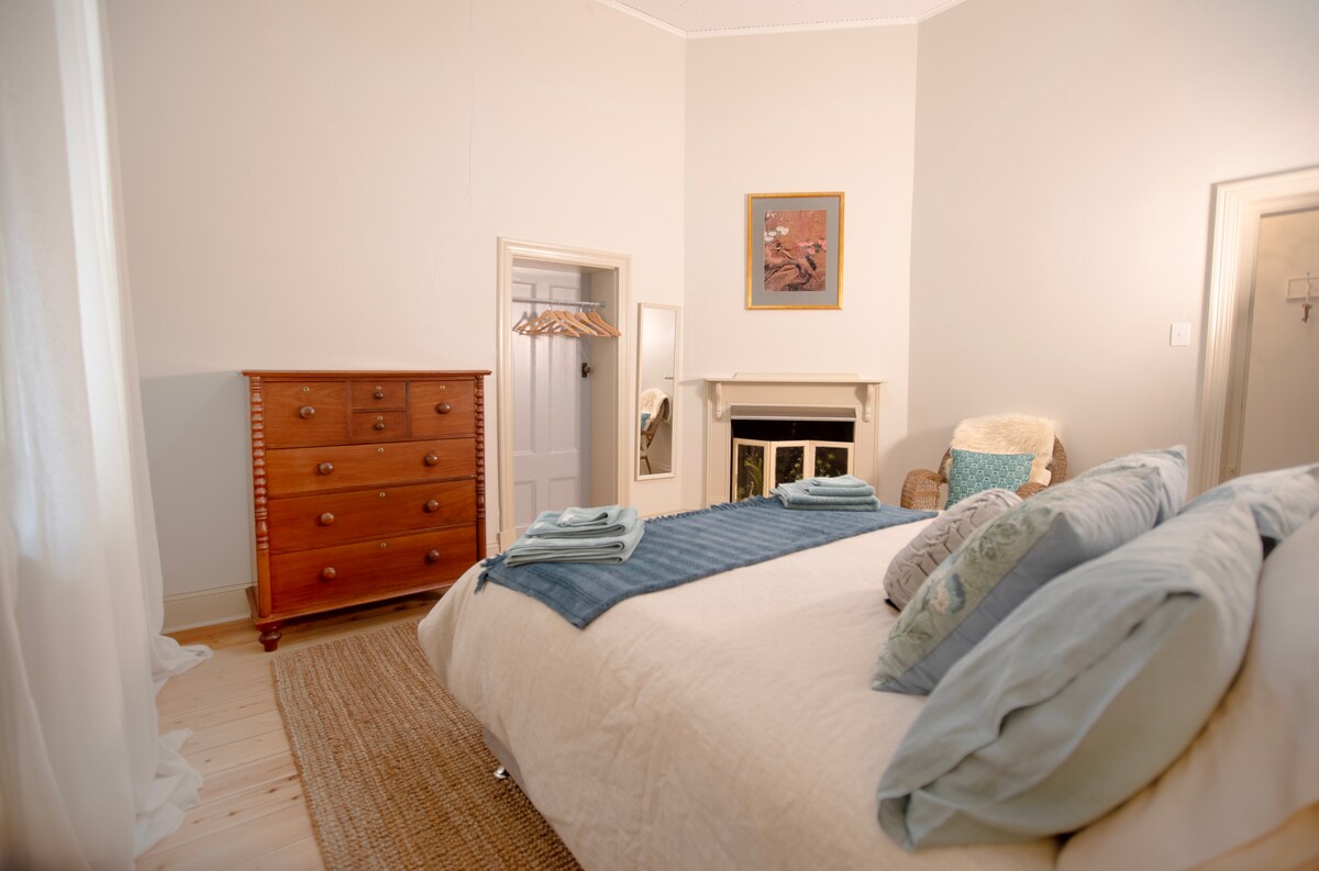 The Old Saddler's Bed and Breakfast