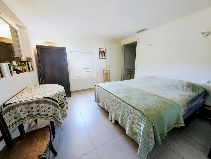 Спалня 1