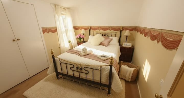 Blackwood Central 2 Bed - Greendale