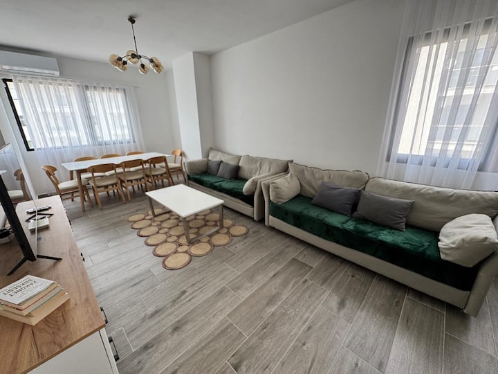 Lux Apartment 2 - Shengjin