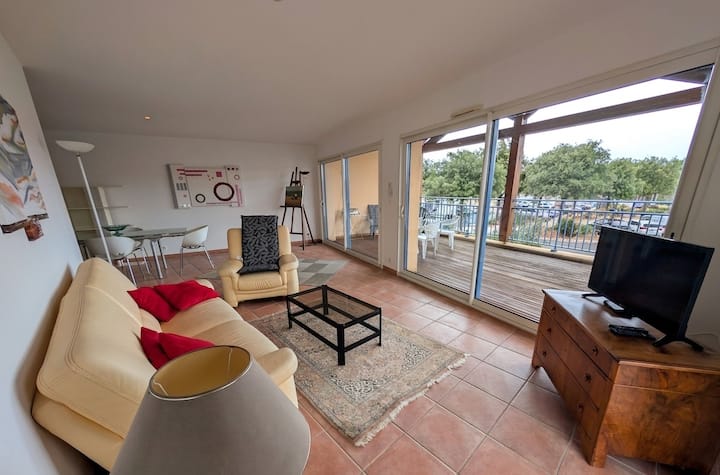 Bel Appartement Centre-ville Avec Terrasse - Longeville-sur-Mer