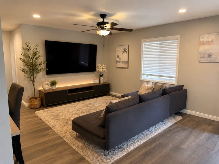 Quiet Neightbor And Beach House Retreat | Mt - Huntington Beach