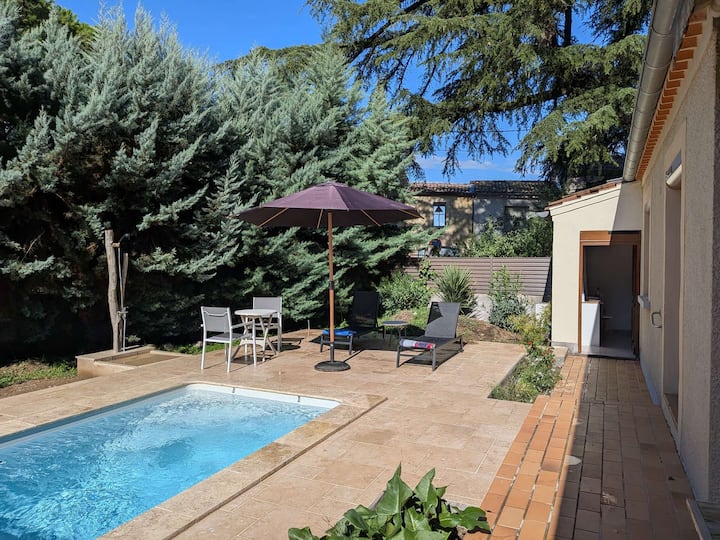 Maison Climatisée, Piscine Privée - 6 Pers. - Vallon-Pont-d'Arc