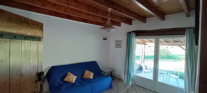 Petit Gîte Rustique, Au Calme Entre Les Noyeraies - Saint-Sylvestre-sur-Lot