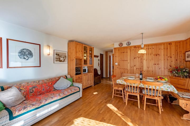 Family Apartment Steps From Ski Lifts - Courmayeur
