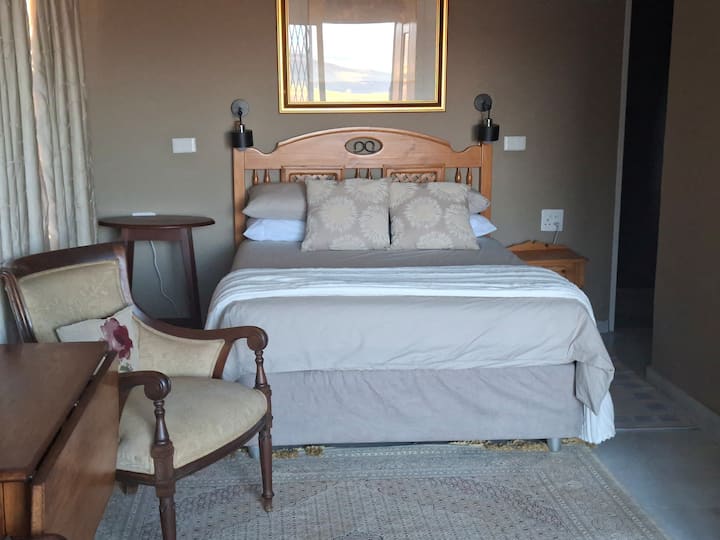 Peaks And Pastures Unit 1 - Underberg