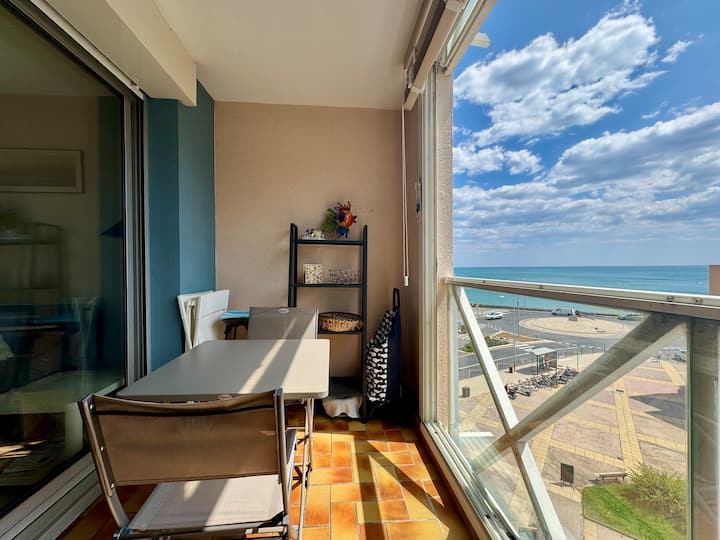 Studio Cabine, Loggia, Vue Mer Et Piscine. - Sète