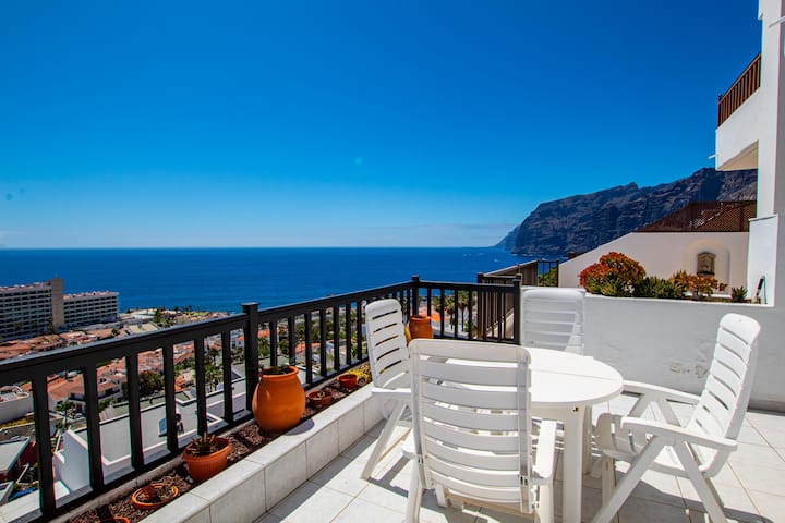 Stunning View Penthouse In Los Gigantes - Santiago del Teide