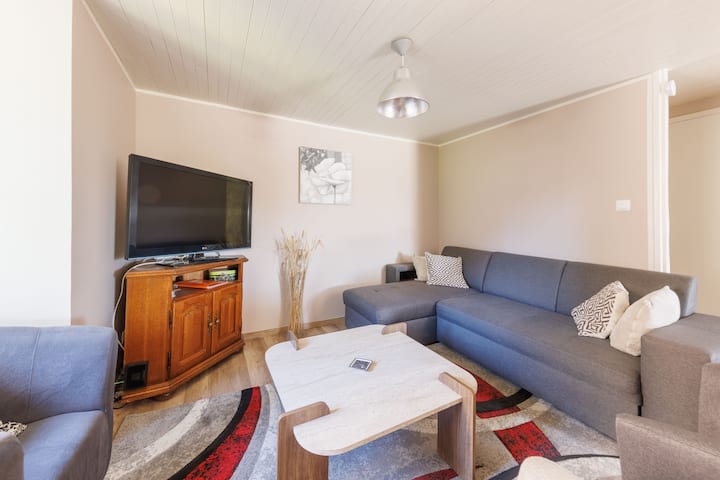 Maison Paulette - Belle Maison Pour 8 En Altitude - Murat