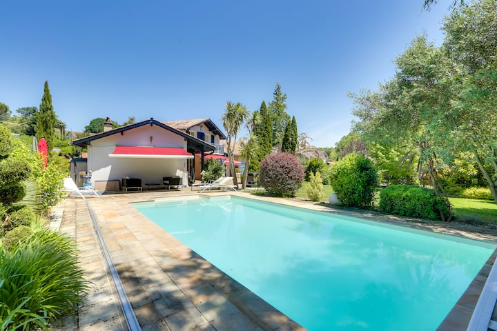 Maison Avec Piscine à Proximité De Biarritz - Biarritz