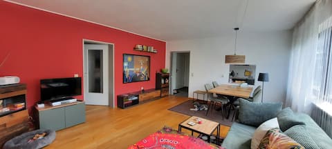 Top Airbnb: Bright, freshly renovated 3-room apartment in the countryside in Siegsdorf