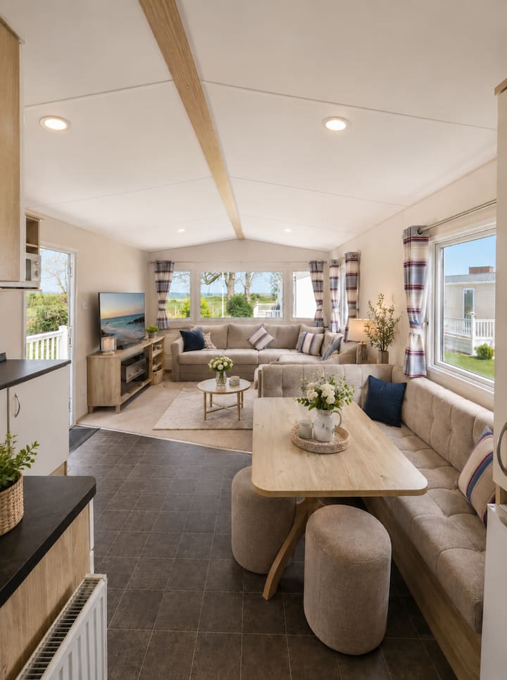 Solent Seaview Cabin, Cowes, Isle Of Wight - Hampshire