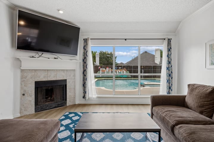 Family Escape: Private Pool & Patio - Frisco, TX