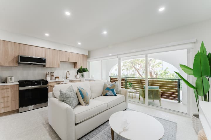 Casa Luz | Sunlit Boca Pool Retreat - Boca Raton, FL