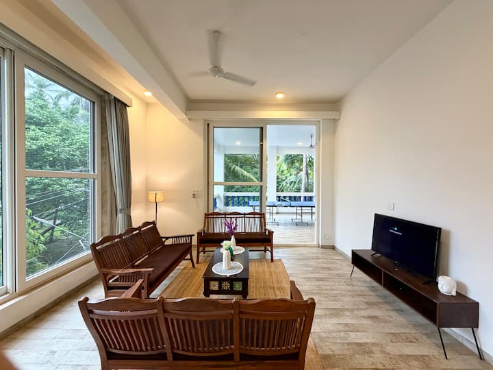 Living room 2 image 1