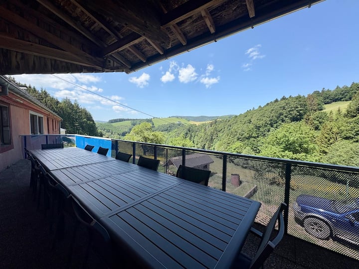 Grande Maison Avec Jardin Et Terrasse à Lapoutroie - Orbey