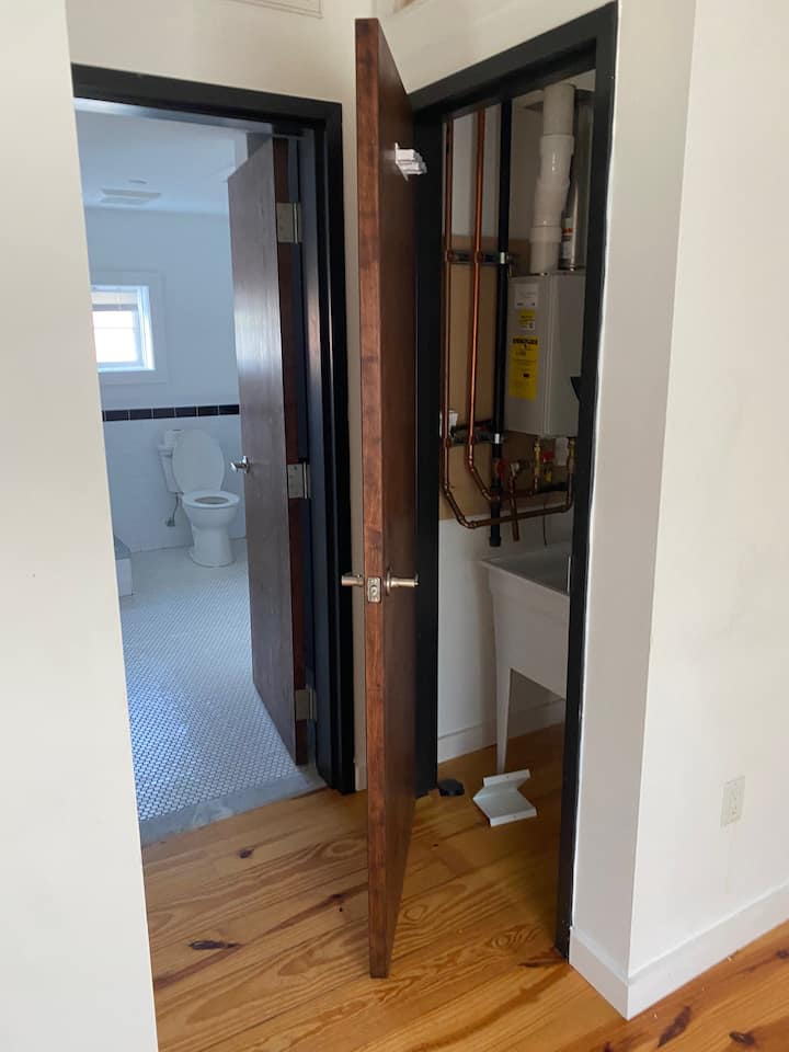 Industry Style Open Concept Downtown - Highland, NY