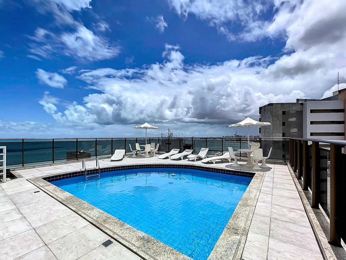 Foto do anúncio de Flat vista mar - Oceano Atlântico em Praia de Iracema, Fortaleza