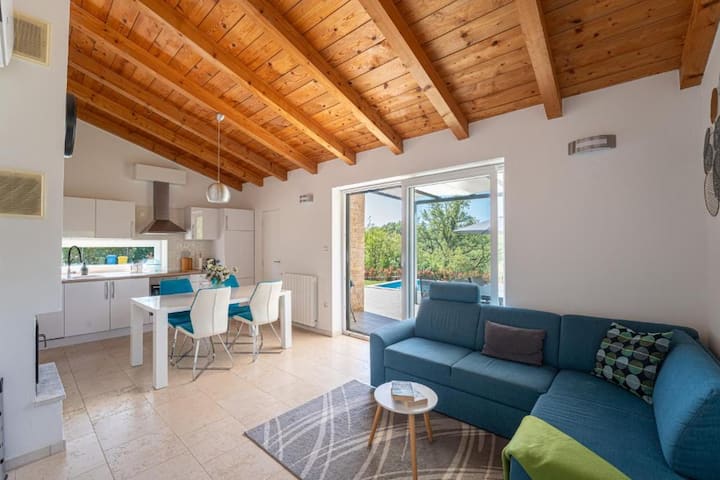 Villa Hedonica | Natur, Ruhe & Genuss | Crovillas - Istria