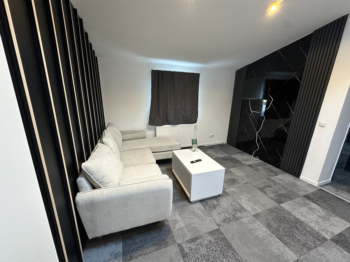 Apartment with bathroom with shower