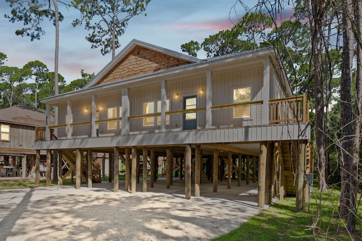 Luxury Retreat On Oleander - Unit L - Dauphin Island, AL