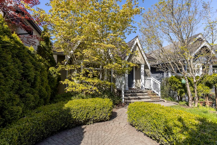 Spacious Vancouver House For Groups & Family - Vancouver