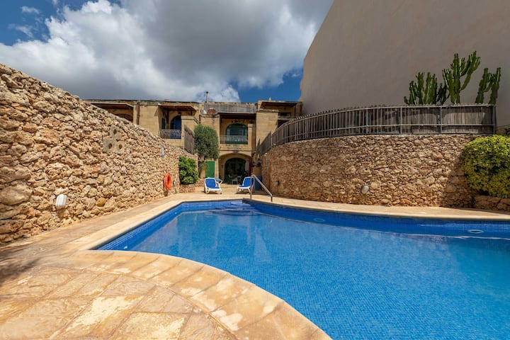 Tan Nannu 5bdr Farmhouse In Xaghra By Pmi Malta - Malte