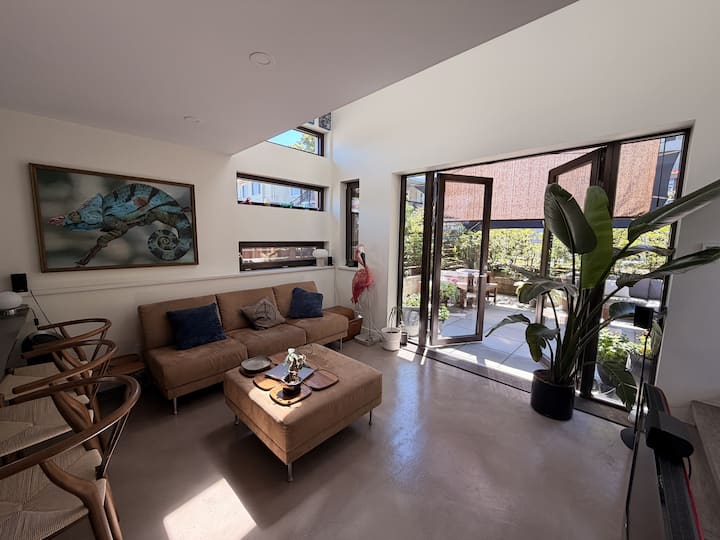 Laneway Loft House - Burnaby