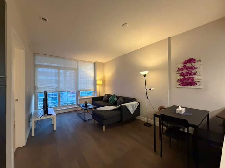 Bright 1br Oakridge Vancouver - Vancouver