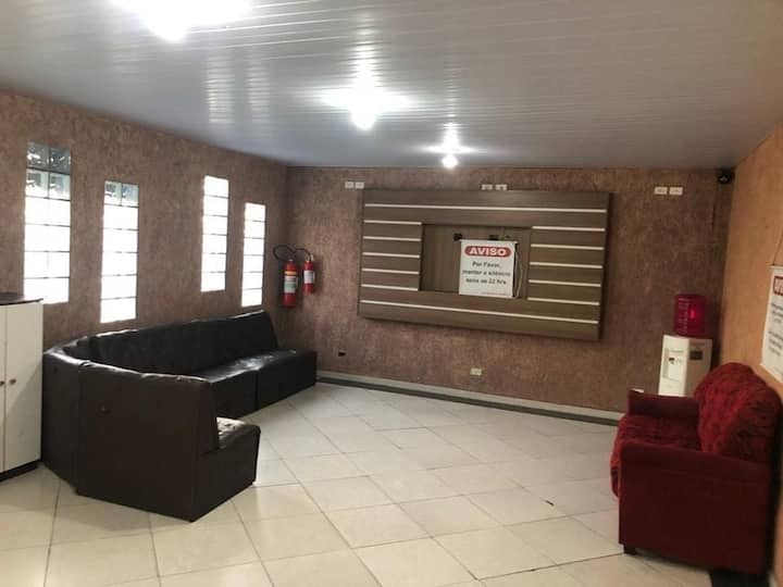 Quarto De Casal Mobiliado. - Araucária