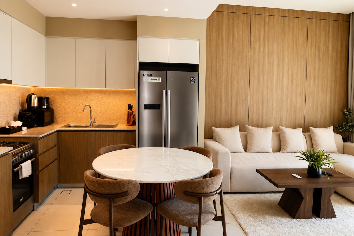2 Bedroom Furnished Apartment with Fountain View · VII 2