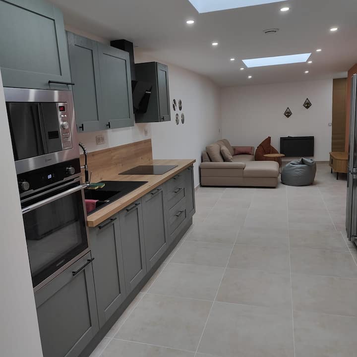 Chambre Privée Avec Sdb/wc Dans Maison Partagée - Lomme