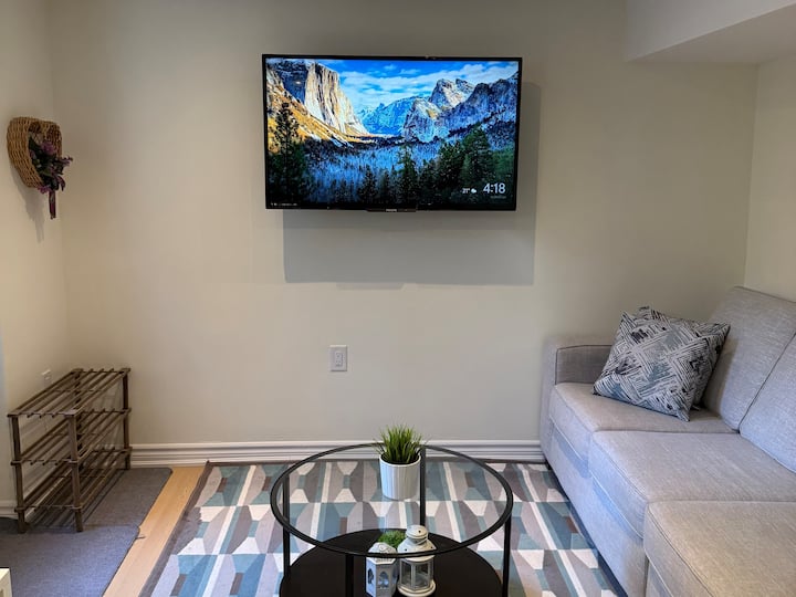 Private Guest Suite - Mississauga