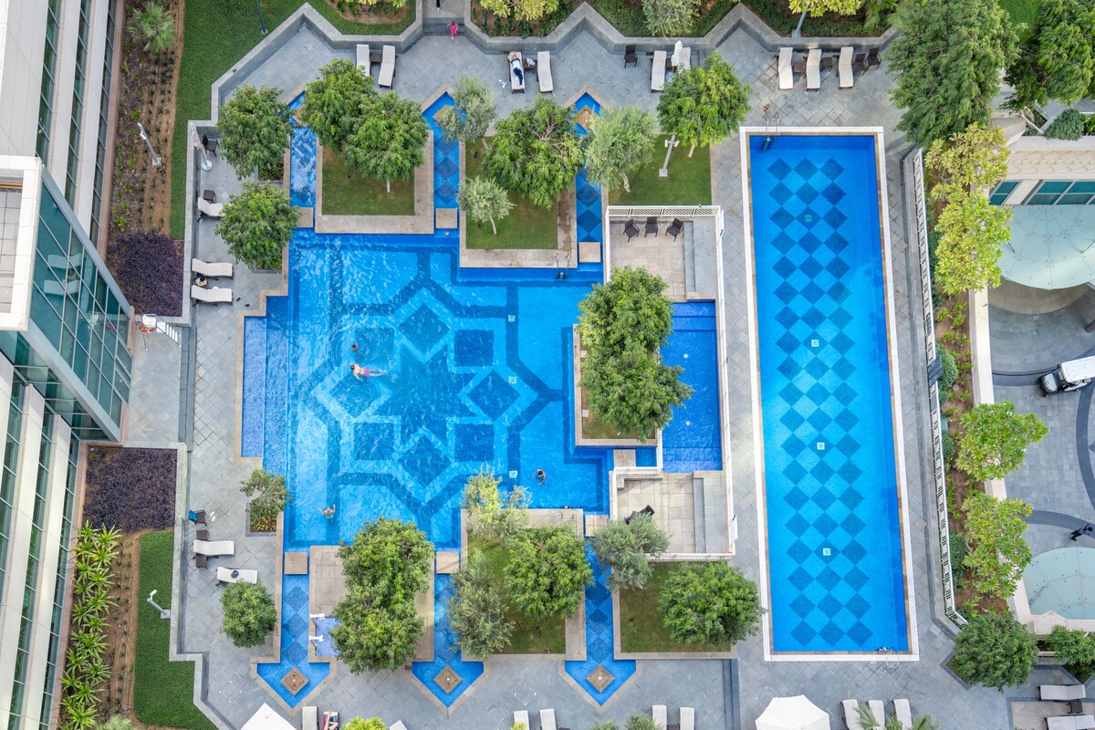 1 Bedroom Furnished Apartment with Burj Khalifa View 5