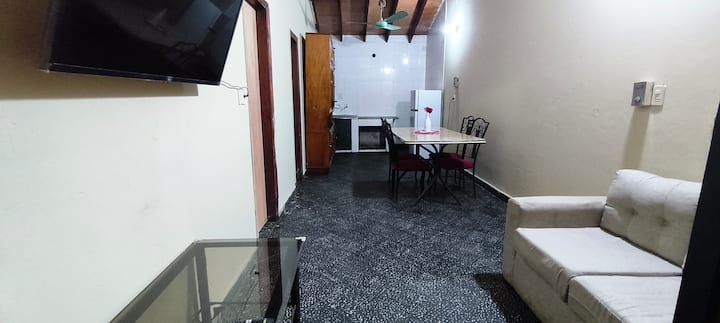Casa Completa Con Acceso Independiente. - Clorinda