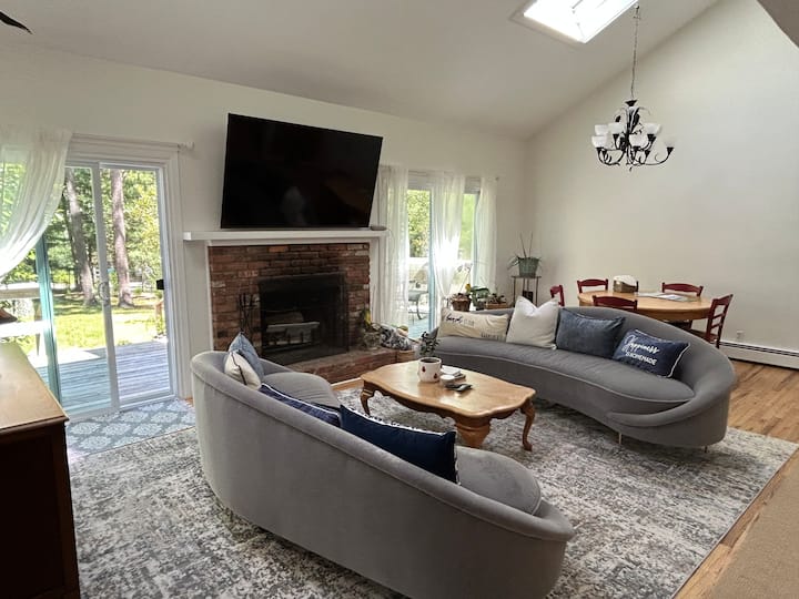 Cozy Retreat – Minutes To Beaches & Towns - East Hampton, NY