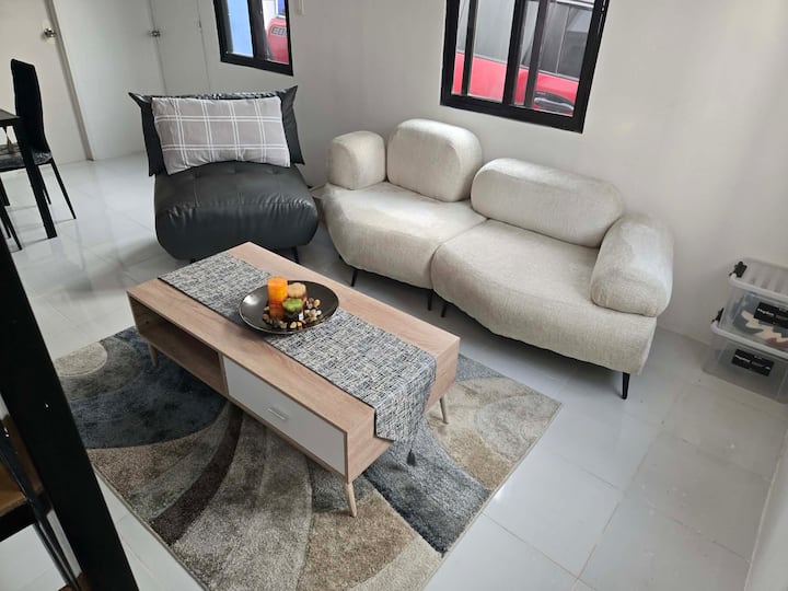 Comfortable And Cozy Home To Stay After A Long Day - Magalang