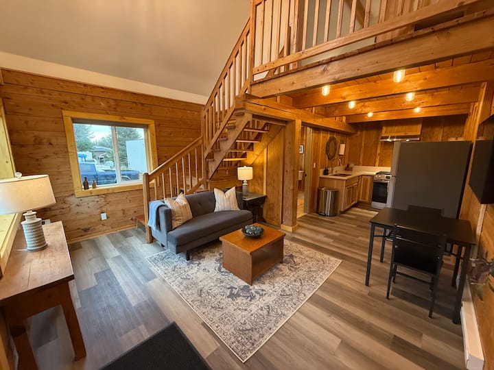 Downtown Homer - Lake Street Cabin #4 - Homer, AK