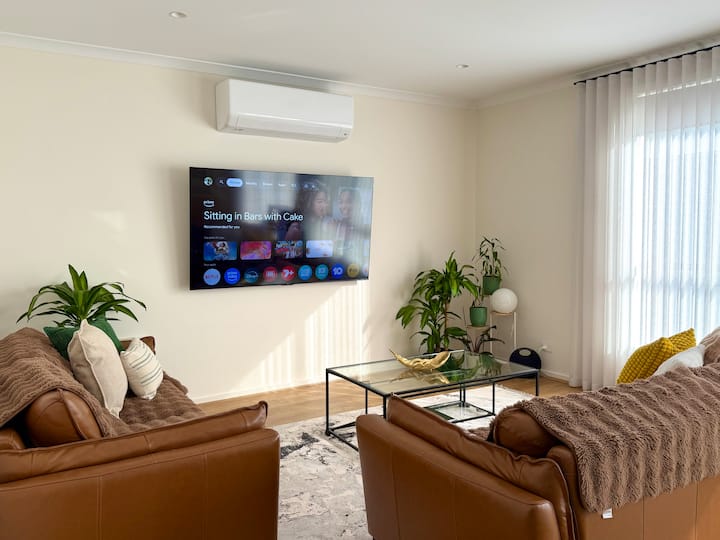 Luxury 3br Home | 3 Ensuites | Sleeps 6 - Koo Wee Rup