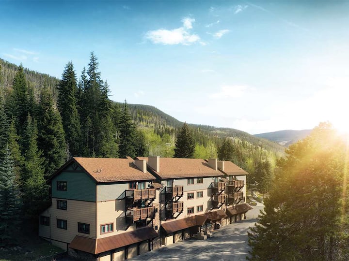 Streamside - Birch Resort Studio Villa - Vail, CO