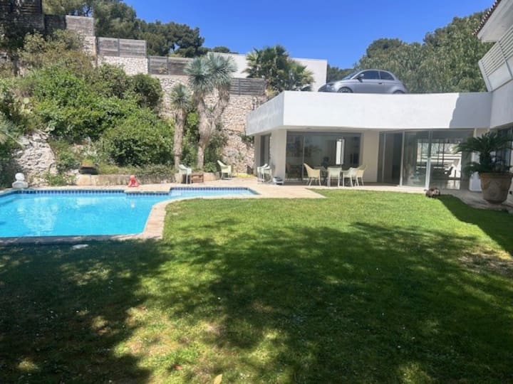 Villa Jumelée Roucas-périer Immense Piscine Privée - Marseille
