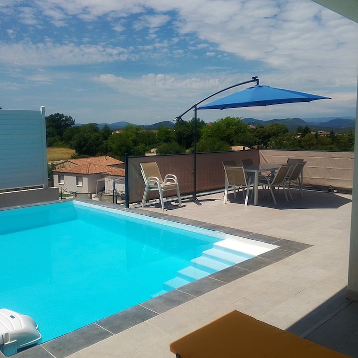 Villa Tout Confort Au Calme - France
