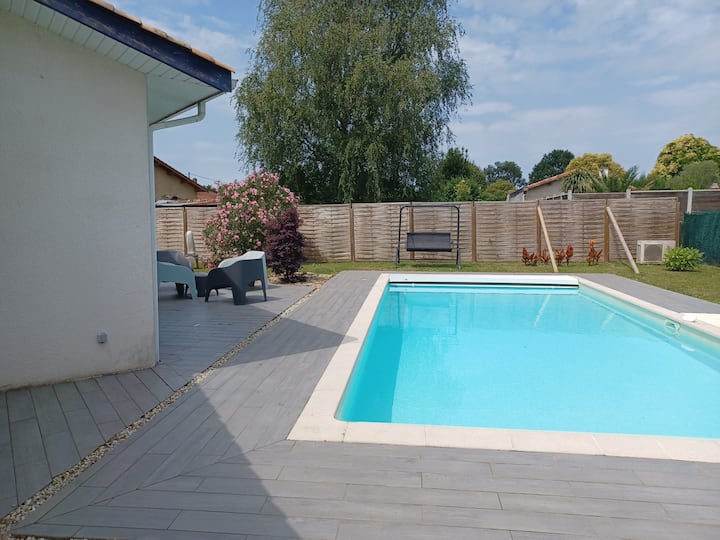 Maison Familiale Entre Bordeaux Bassin D'arcachon - Salles